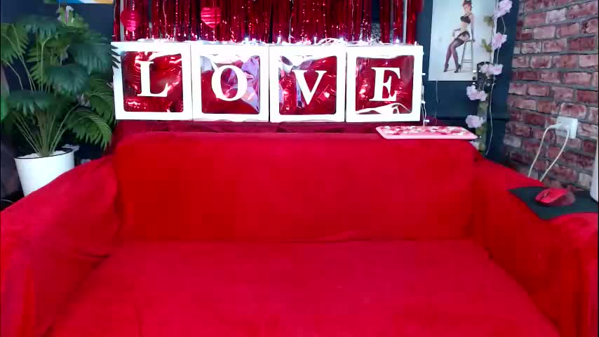 mommymila Cam Model Chat February 23, 2026