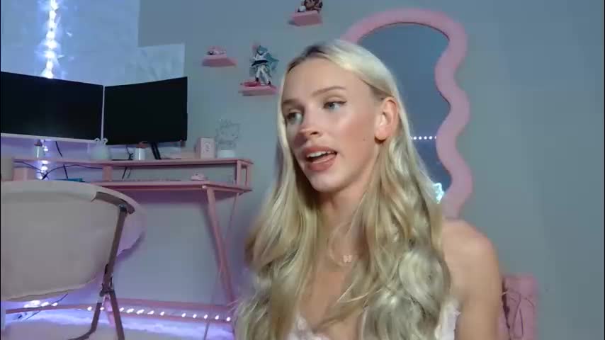 elsa_may Cam Model Chat February 23, 2026