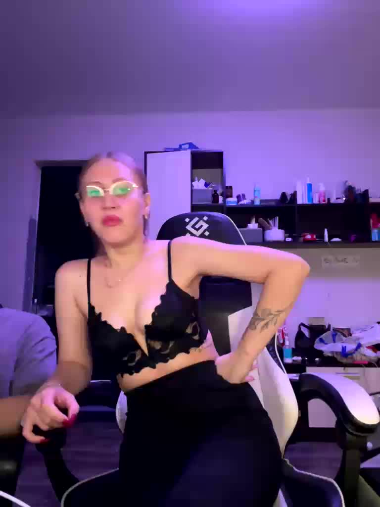 Durnaya_kis Cam Model Chat February 24, 2026