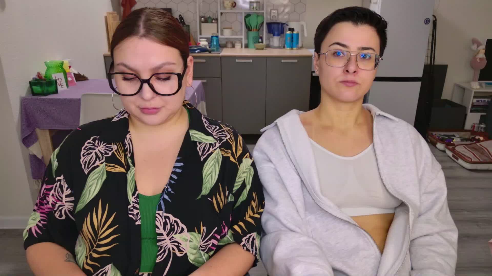 dreamteamgirls Cam Model Chat February 24, 2026