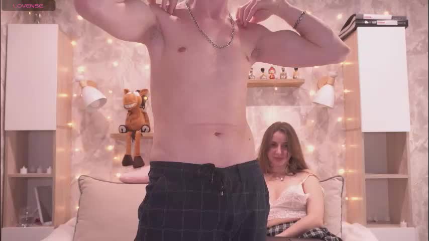 fluffy_hat Cam Model Chat February 24, 2026