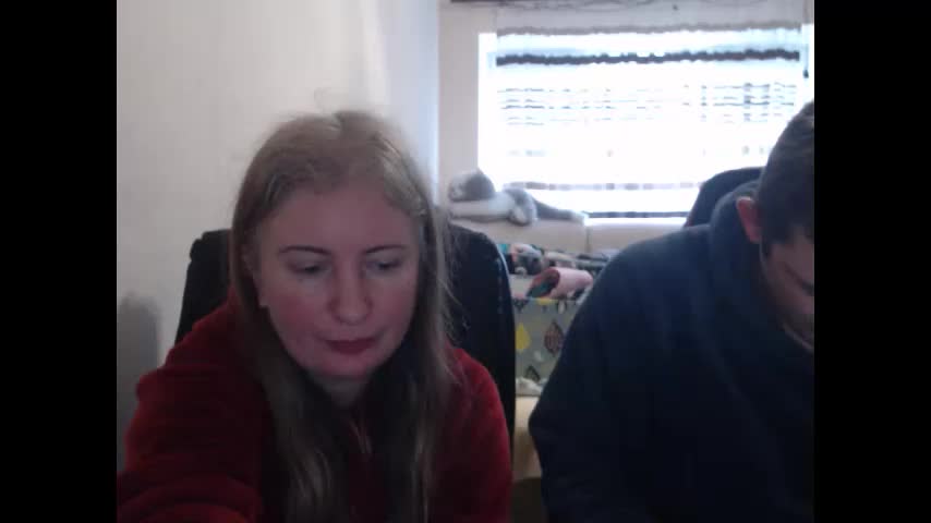 jenisandpeter Cam Model Chat February 24, 2026