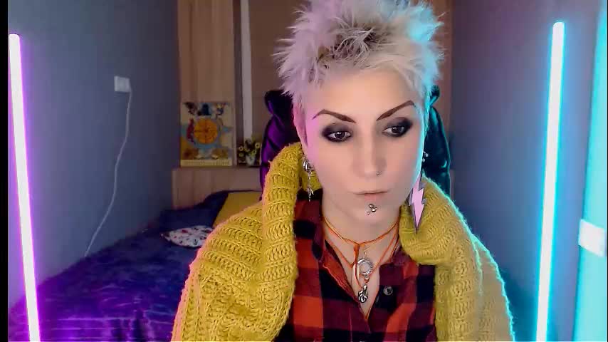 sweet_n_strong Cam Model Chat February 24, 2026