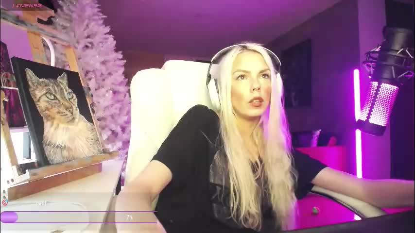 tinykylie Cam Model Chat February 24, 2026