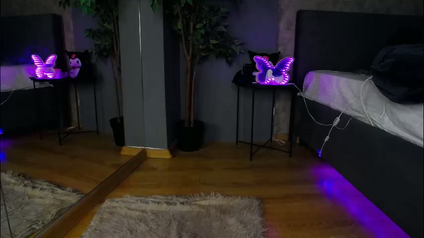 scarlettjakobs Cam Model Chat February 24, 2026