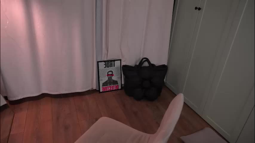 lisa_schiele Cam Model Chat February 24, 2026