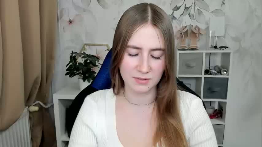 meganx_candy Cam Model Chat February 24, 2026