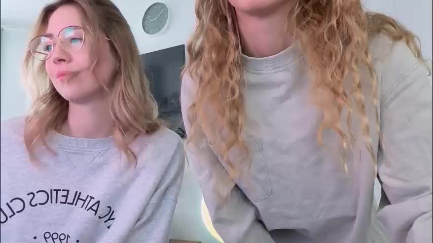 f1oraa Cam Model Chat February 24, 2026