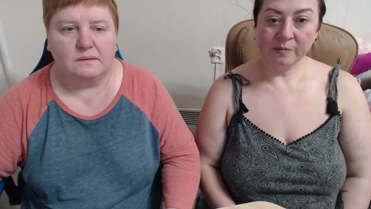 XMollyJaneEX Cam Model Chat February 24, 2026