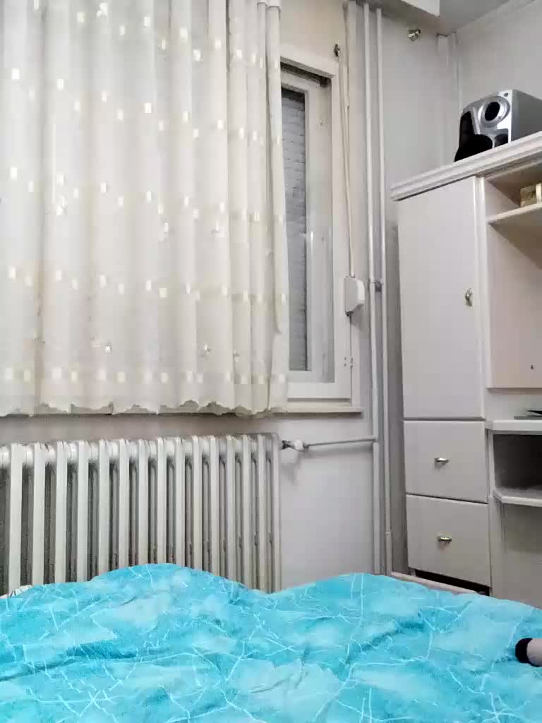 milf44milf Cam Model Chat February 24, 2026