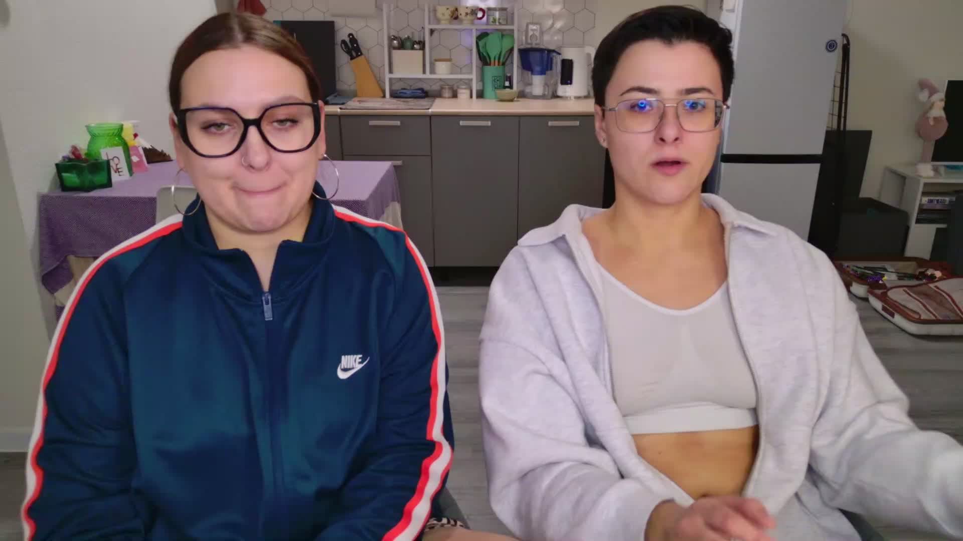 dreamteamgirls Cam Model Chat February 24, 2026