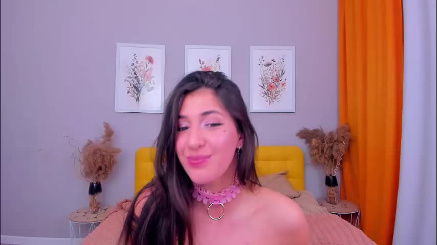 miasilk Cam Model Chat February 24, 2026