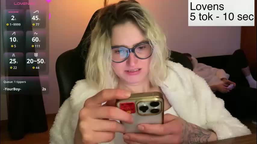 sexy_sweets Cam Model Chat February 24, 2026