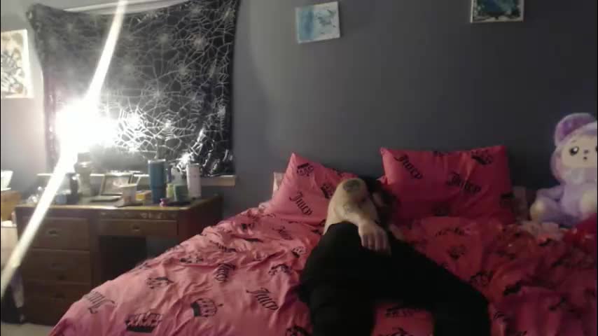 jadelondonxo Cam Model Chat February 24, 2026