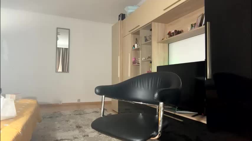 squirt_bunny77 Cam Model Chat February 24, 2026