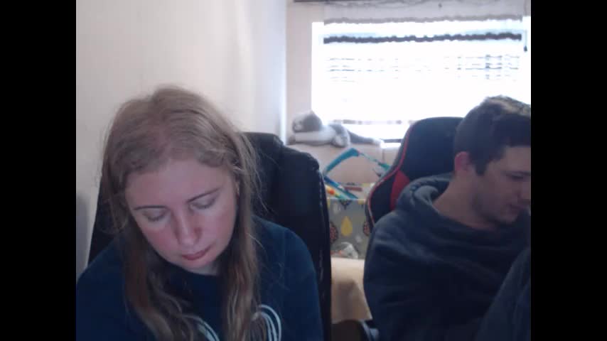 jenisandpeter Cam Model Chat February 24, 2026