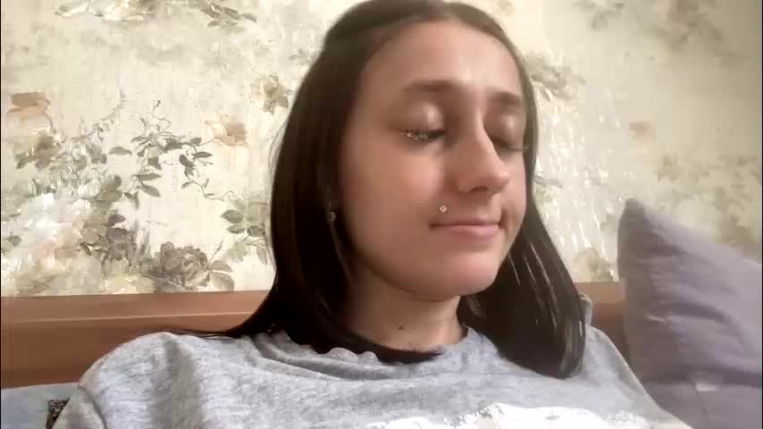 viktoria9898 Cam Model Chat February 24, 2026