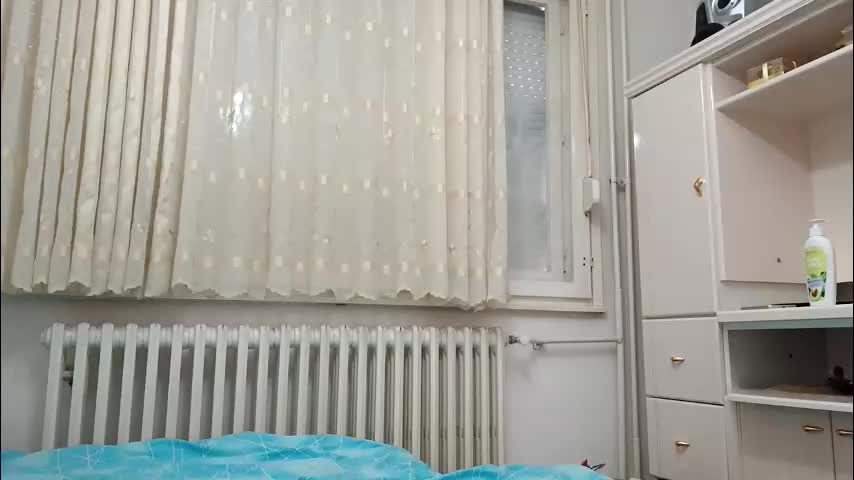 milf44milf Cam Model Chat February 24, 2026