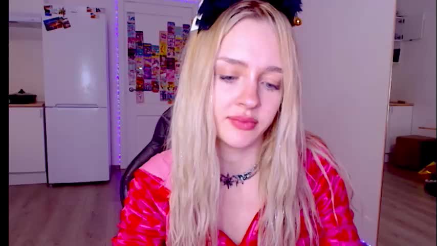 sailormoon666_ Cam Model Chat February 24, 2026