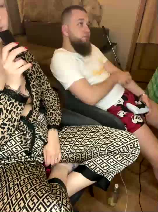 WildLoversOne Cam Model Chat February 25, 2026