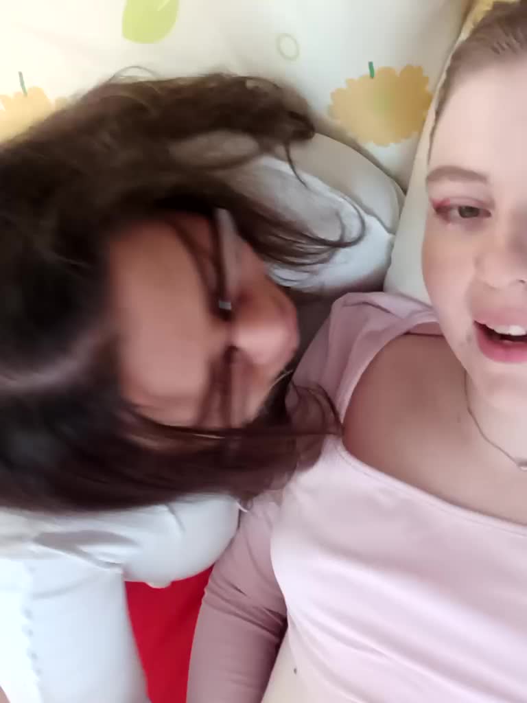 HolyDevilS Cam Model Chat February 25, 2026