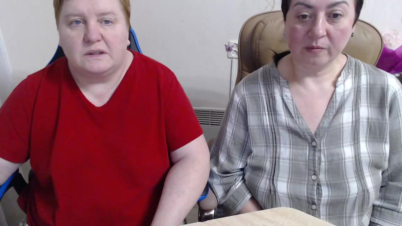 XMollyJaneEX Cam Model Chat February 25, 2026