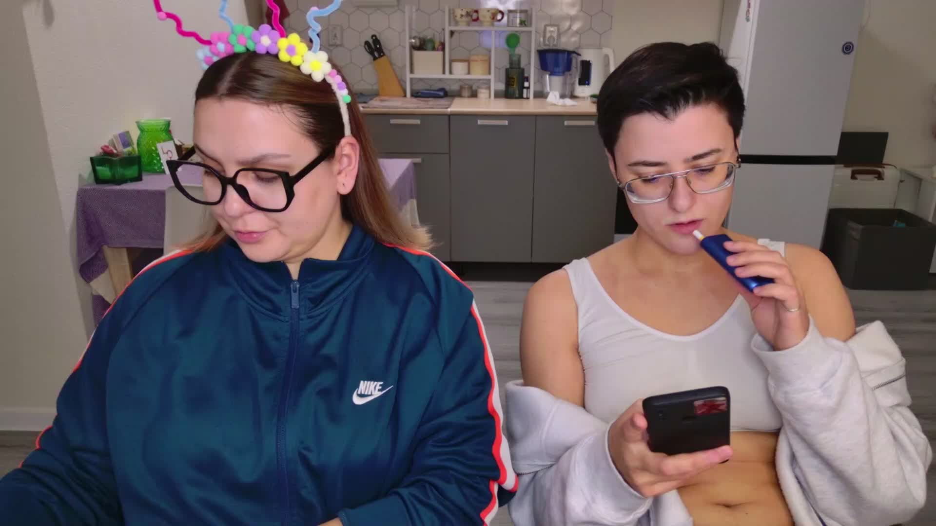 dreamteamgirls Cam Model Chat February 25, 2026