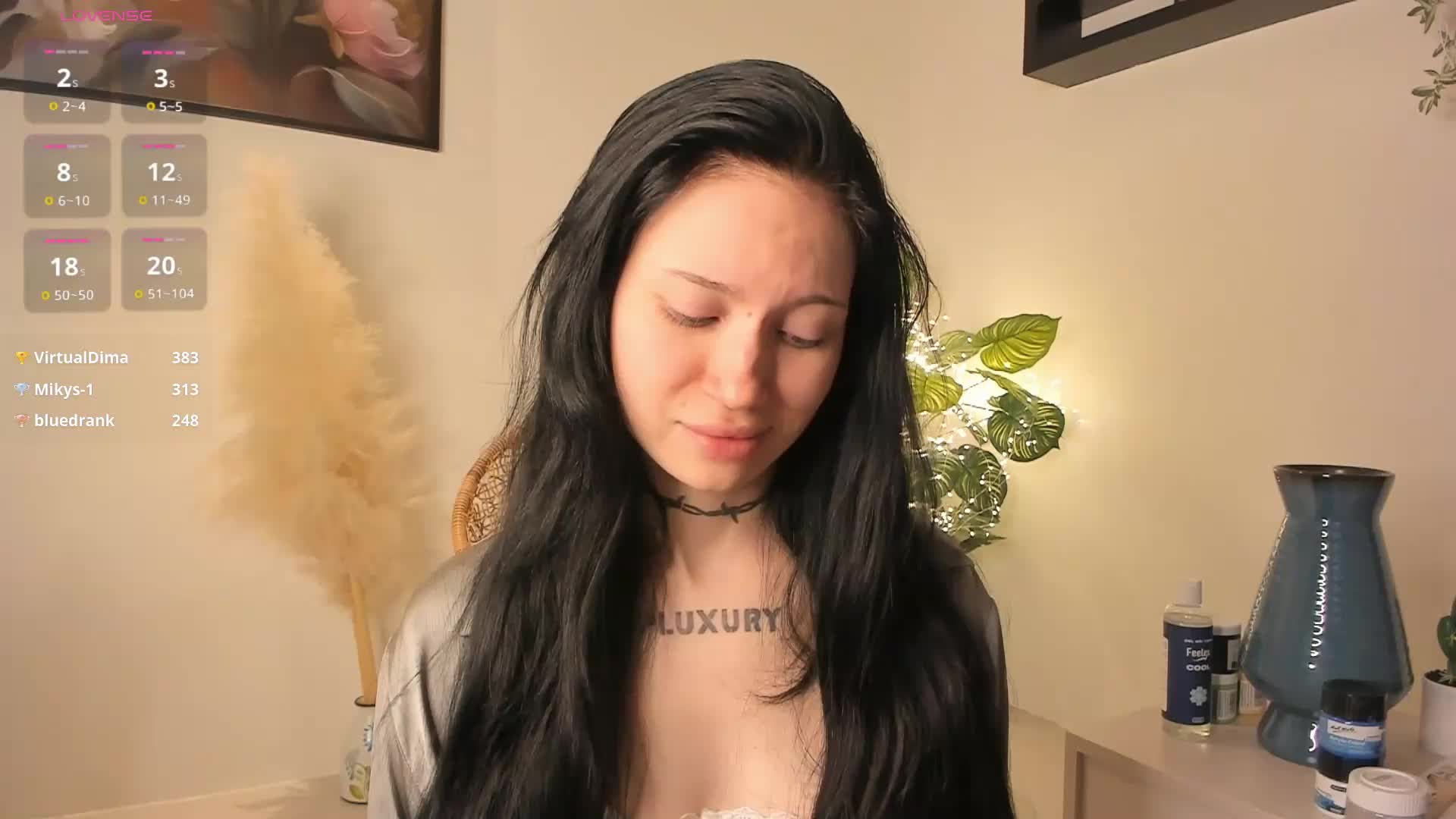 PLUXURY- Cam Model Chat February 25, 2026