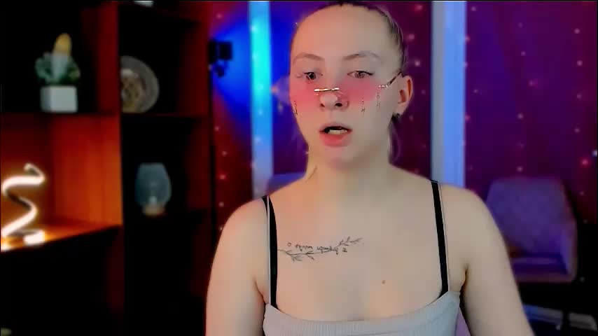 mila_glow Cam Model Chat February 25, 2026