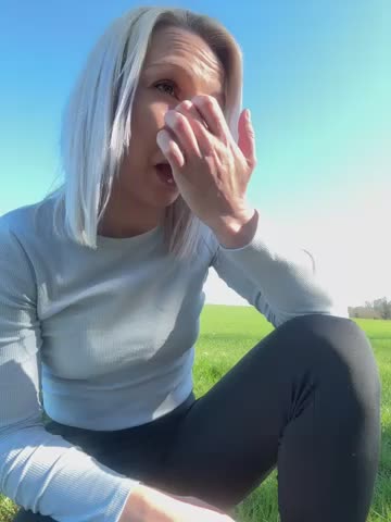 lilietseb02 Cam Model Chat February 26, 2026