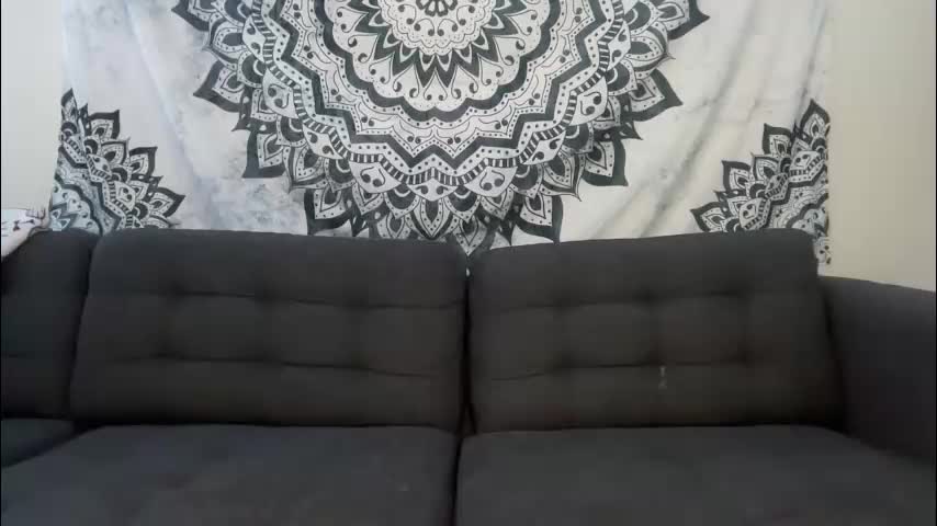 yurdreams_22 Cam Model Chat February 26, 2026