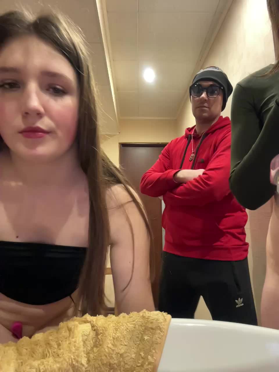 AHAHAC_HAXPEH_B_yHuTa3 Cam Model Chat February 27, 2026