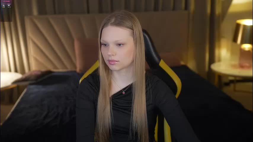 sweetdesiree_ Cam Model Chat February 27, 2026