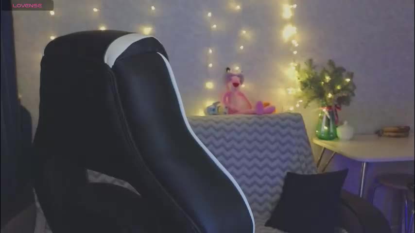 _kirieshka Cam Model Chat March 1, 2026