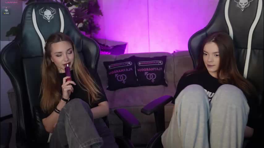 kira0541 Cam Model Chat March 1, 2026