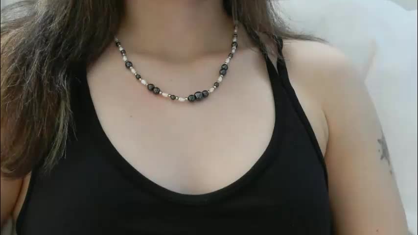 hotwinterxx Cam Model Chat March 1, 2026