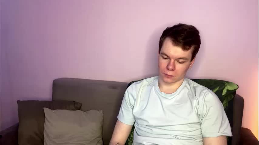 julielourens Cam Model Chat March 1, 2026