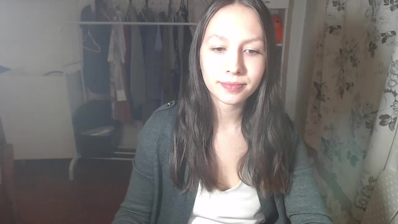 Blueberry18 Cam Model Chat March 1, 2026