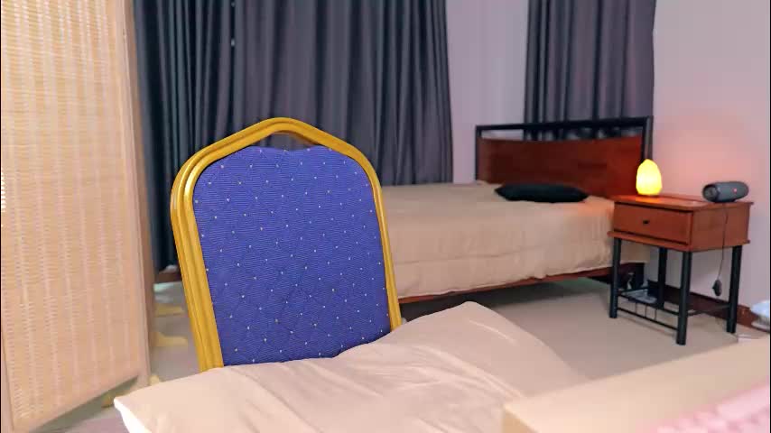 ellcrys Cam Model Chat March 1, 2026