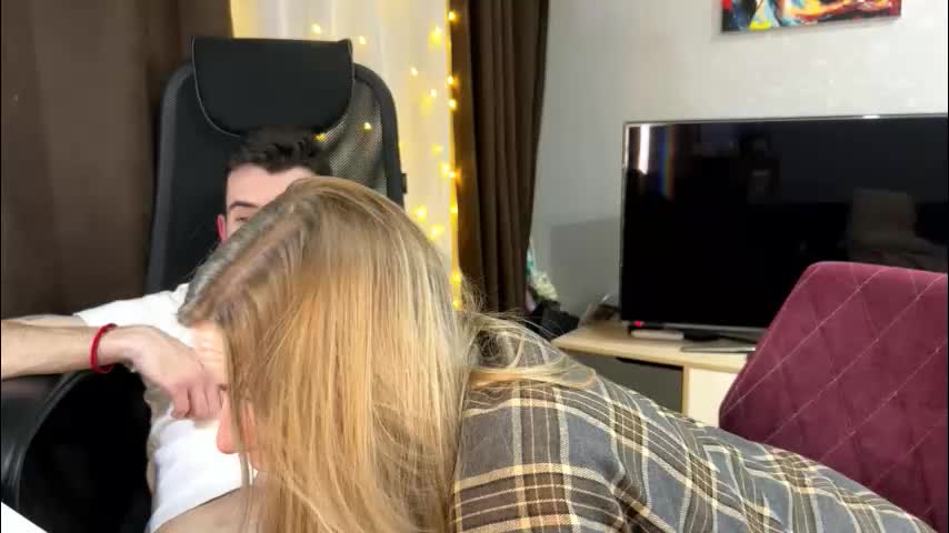 ester_vixen Cam Model Chat March 1, 2026