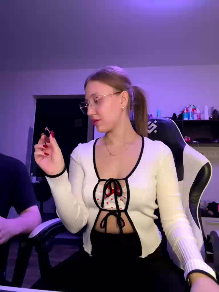 Durnaya_kis Cam Model Chat March 1, 2026