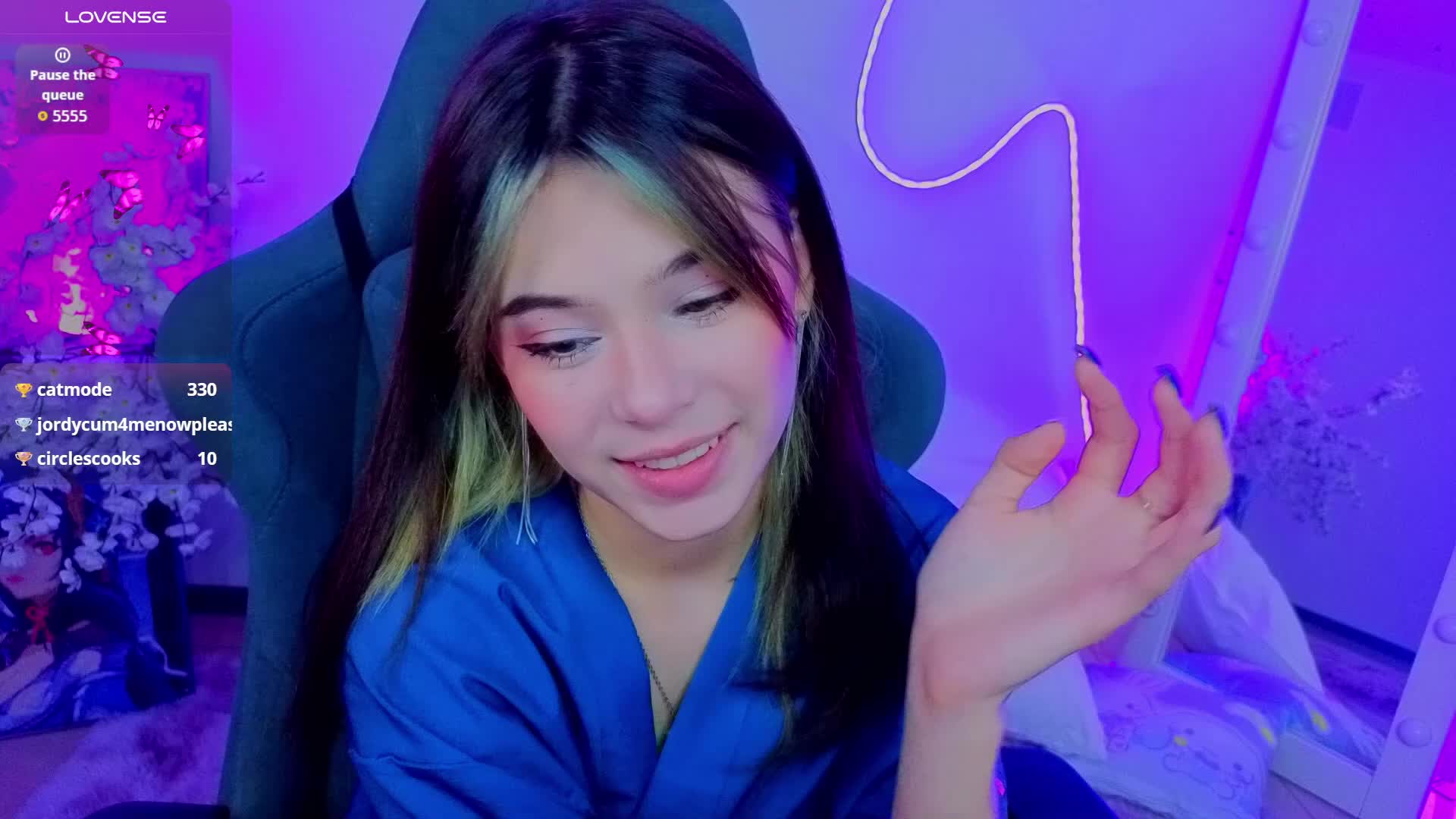 CoralineJones Cam Model Chat March 1, 2026