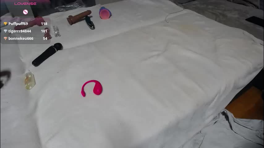 sexapoly Cam Model Chat March 1, 2026