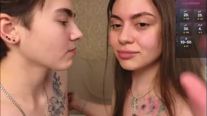 twobabesweet Cam Model Chat March 1, 2026