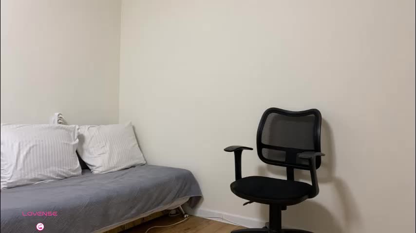 annetmoroz Cam Model Chat March 2, 2026