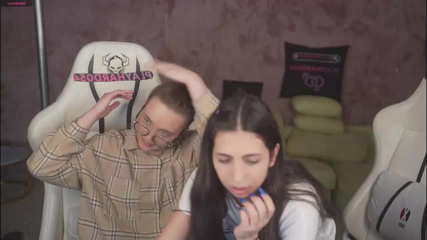 bright_diamonds_054 Cam Model Chat March 2, 2026