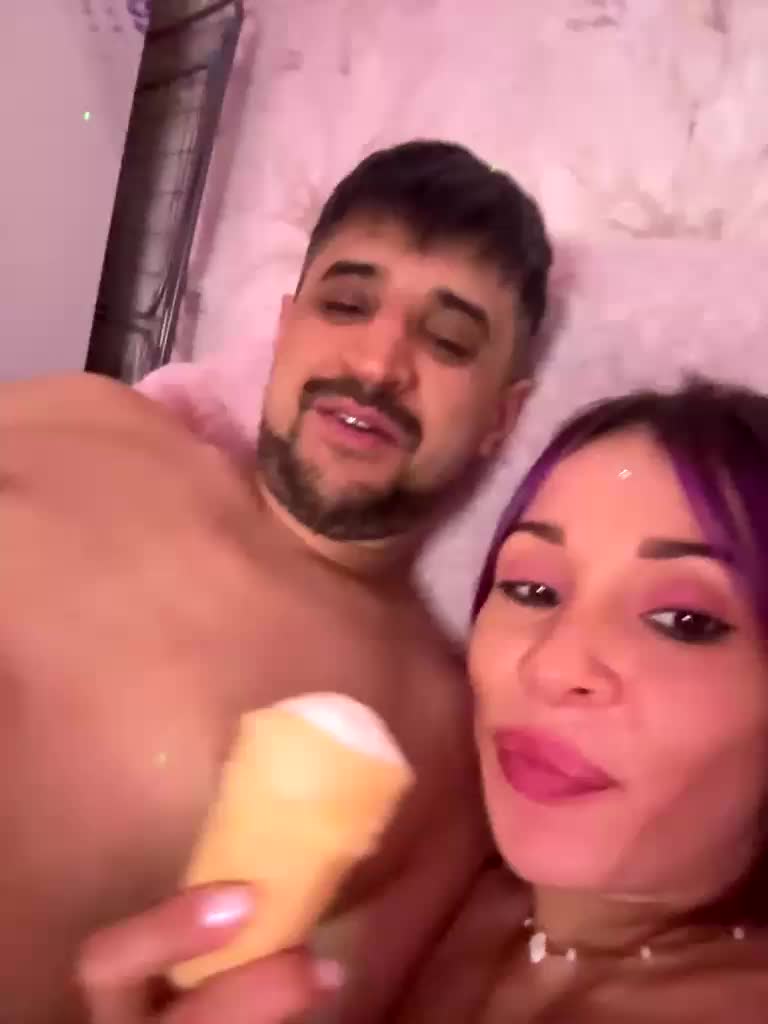 VIP17CoupleDream Cam Model Chat March 3, 2026