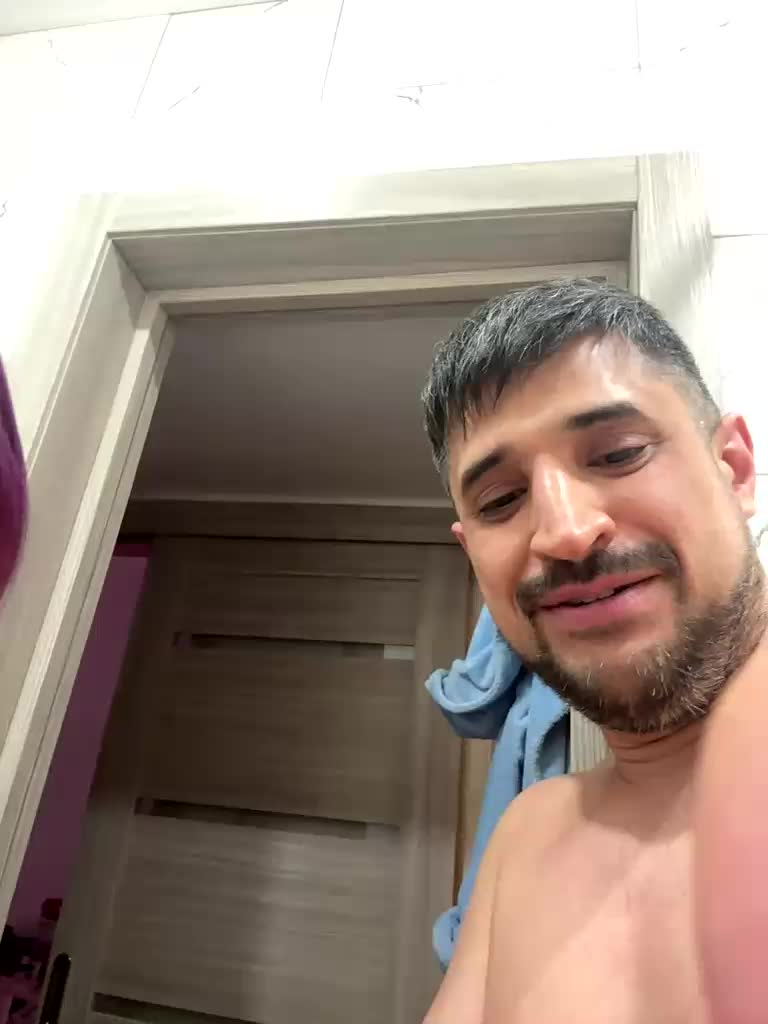 VIP17CoupleDream Cam Model Chat March 3, 2026