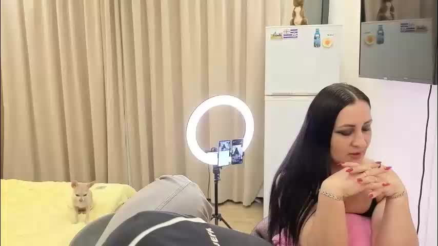 best_ass2000 Cam Model Chat March 3, 2026