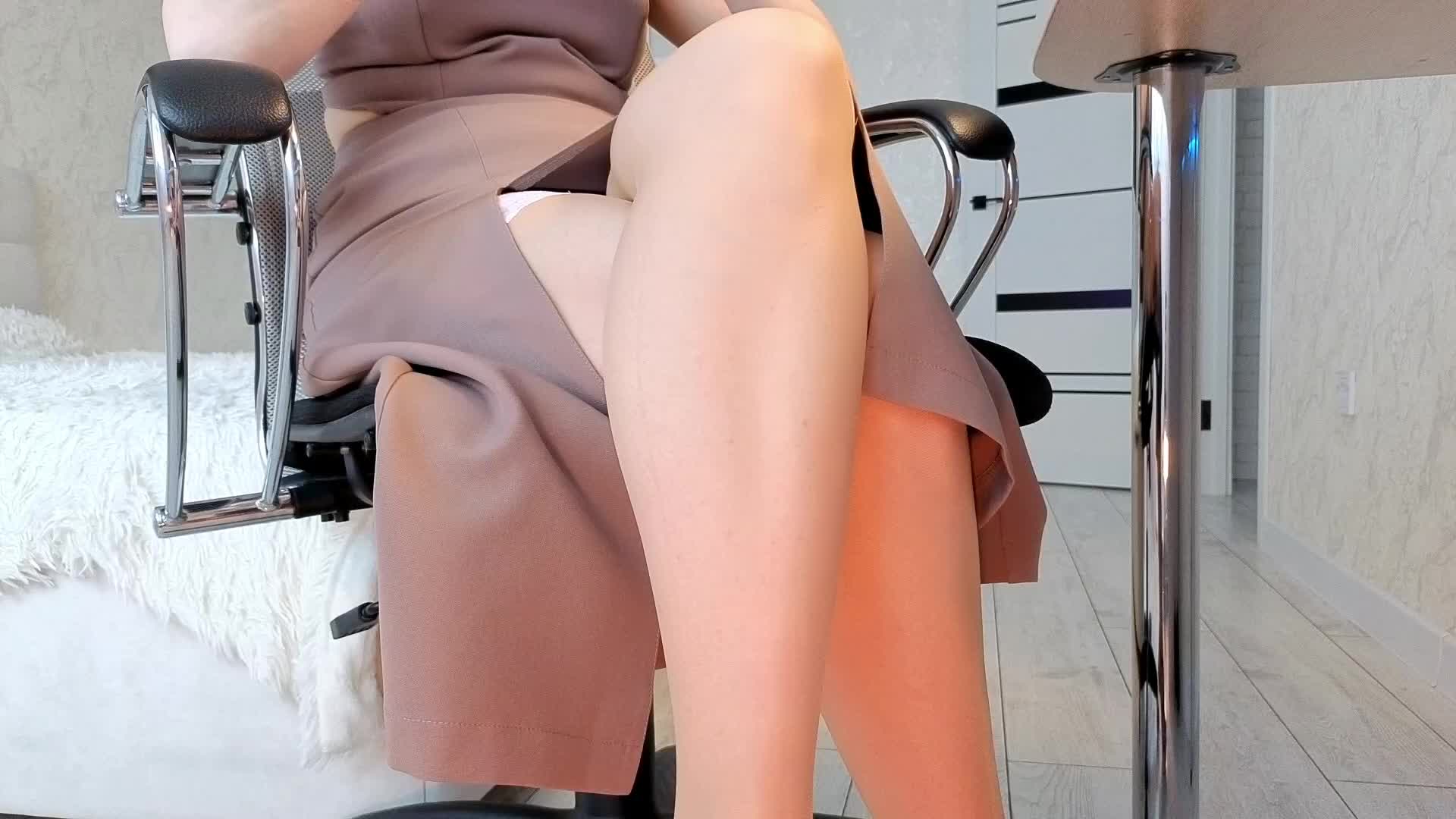 Strawberries_ Cam Model Chat March 4, 2026